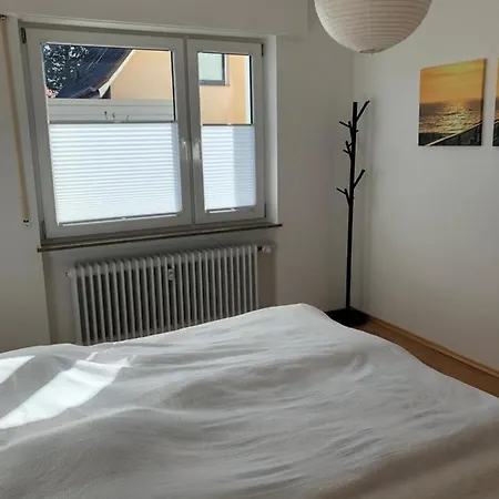 Stuttgart Messe & Flughafen Apartment *